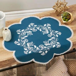 Herrschners White Flower Wreath With Butterflies Table Topper Stamped Embroidery Kit
