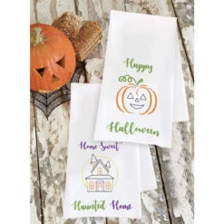 Herrschners Halloween Greetings Towel Pair Stamped Embroidery