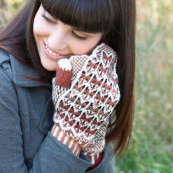 Patons Fox In The Snow Mittens Knit Kit
