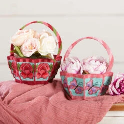 Herrschners In My Garden Baskets Plastic Canvas Kit
