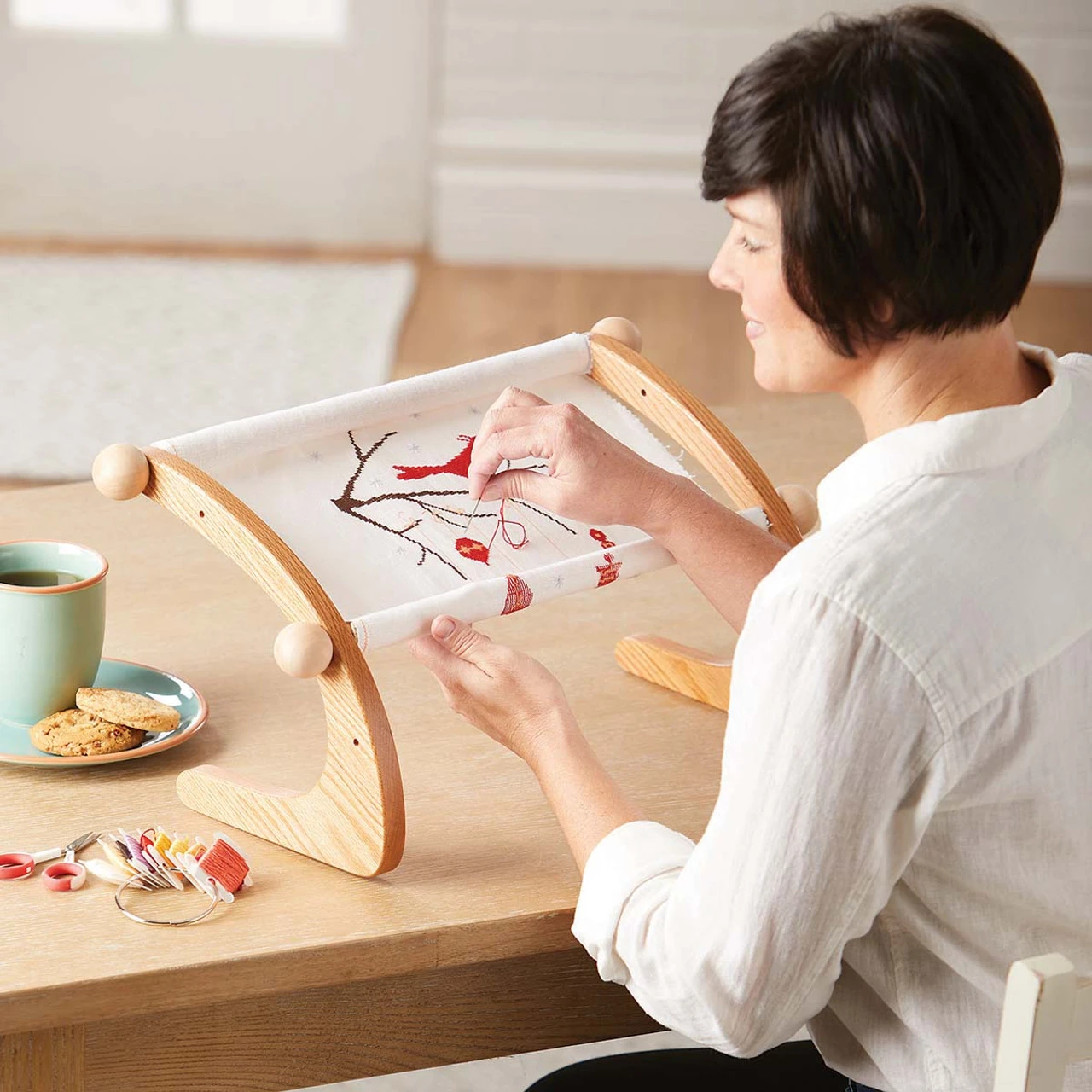 Dutch Treat Hands-Free Lap Frame 1 Dutch Treat Hands-Free Lap Frame