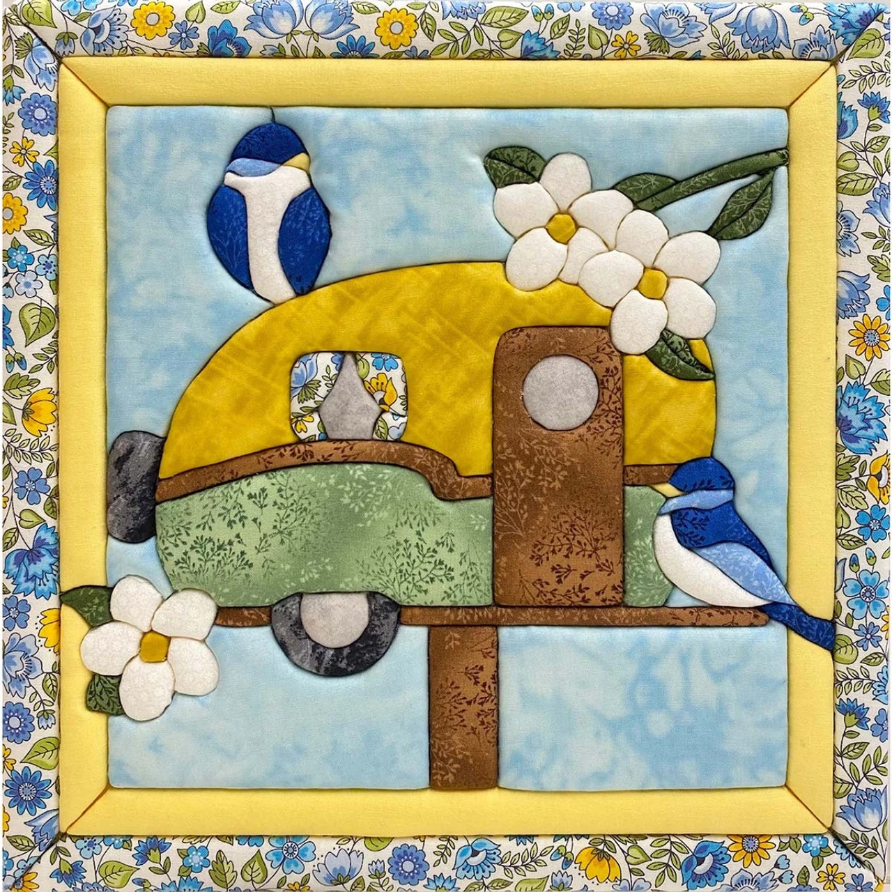 Quilt Magic Birdhouse Camper No-Sew Quilt Kit 1 Quilt Magic Birdhouse Camper No-Sew Quilt Kit